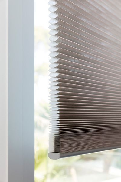 Pleated Blind Systems, SG 8500, Mood shot "Casa Violi", Mallorca, Spain, DUETTE® Fixé Elan, Col 20015, AO10